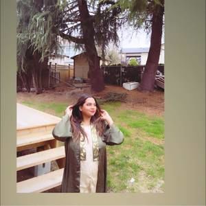 Meet your Posher, Vaishali